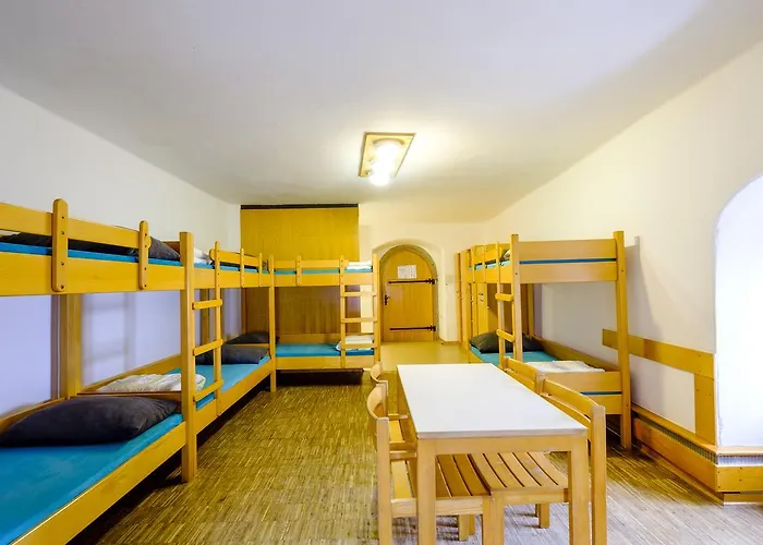 Jugendherberge Saldenburg Hostal