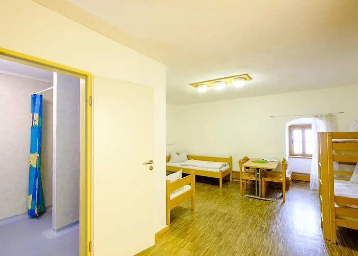Ostello Jugendherberge Saldenburg *